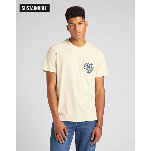 LEE SS CANT BUSTEM TEE BEIGE L60YFETL 112140371 ze sklepu YouNeedit.pl w kategorii T-shirty męskie - zdjęcie 180294231