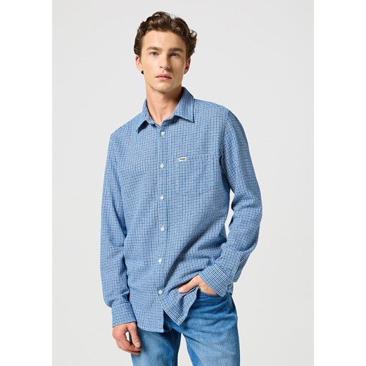 WRANGLER MĘSKA KOSZULA 1 PKT SHIRT WRANGLER BLUE 112357232 W5X2018059 ze sklepu YouNeedit.pl w kategorii Koszule męskie - zdjęcie 180294493