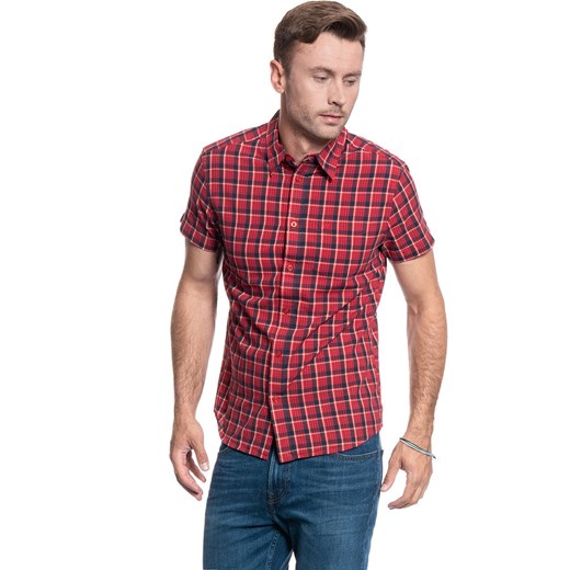MĘSKA KOSZULA MATERIAŁOWA WRANGLER SS 1 PKT SHIRT FORMULA RED W5J11OXWO 112130161 ze sklepu YouNeedit.pl w kategorii Koszule męskie - zdjęcie 180297562