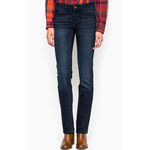 WRANGLER SARA NARROW DAMSKIE SPODNIE JEANSOWE STAR NIGHT W25ZQC79M ze sklepu YouNeedit.pl w kategorii Jeansy damskie - zdjęcie 180298461