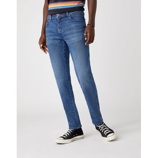 MĘSKIE SPODNIE JEANSOWE WRANGLER TEXAS TAPER THE ACE W12TU542Q 112126553 ze sklepu YouNeedit.pl w kategorii Jeansy męskie - zdjęcie 180300261