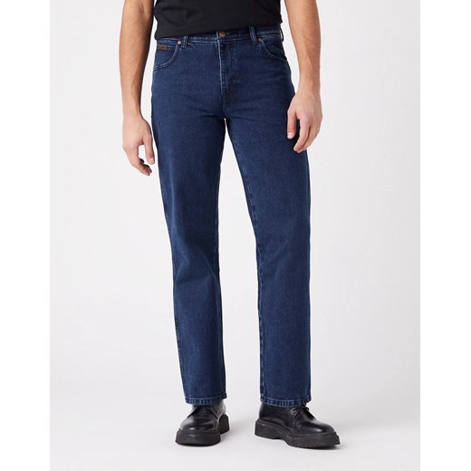MĘSKIE SPODNIE JEANSOWE WRANGLER TEXAS COALBLUE STONE W121YN29H 112144746 ze sklepu YouNeedit.pl w kategorii Jeansy męskie - zdjęcie 180300391