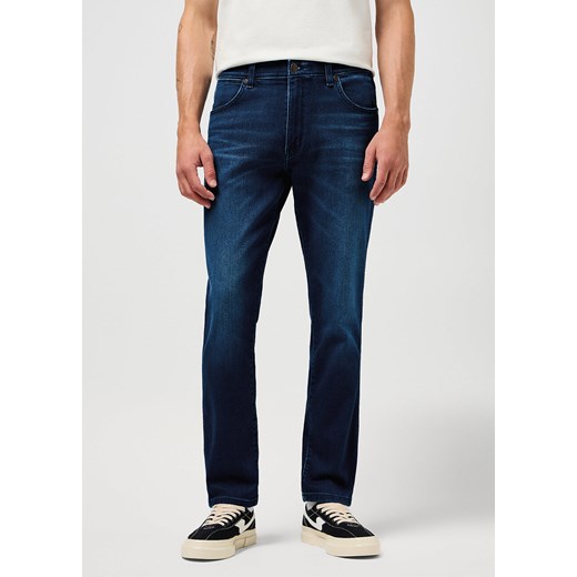 WRANGLER MĘSKIE SPODNIE JEANSOWE LARSTON BLUE JAM 112360183 W18S008801 ze sklepu YouNeedit.pl w kategorii Jeansy męskie - zdjęcie 180301740