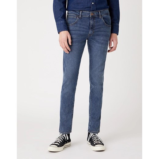 SPODNIE MĘSKIE WRANGLER BRYSON SLING SHOT W14XJP251 112126700 ze sklepu YouNeedit.pl w kategorii Jeansy męskie - zdjęcie 180302390