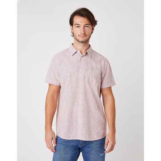 KOSZULA MĘSKA WRANGLER SS 1PKT SHIRT BARN RED W5J6OFXER 112130187 ze sklepu YouNeedit.pl w kategorii Koszule męskie - zdjęcie 180305130