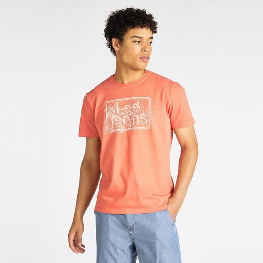 T-SHIRT MĘSKI LEE FLORAL GRAPHIC TEE PAPRIKA L60KETNI 112113397 ze sklepu YouNeedit.pl w kategorii T-shirty męskie - zdjęcie 180305383