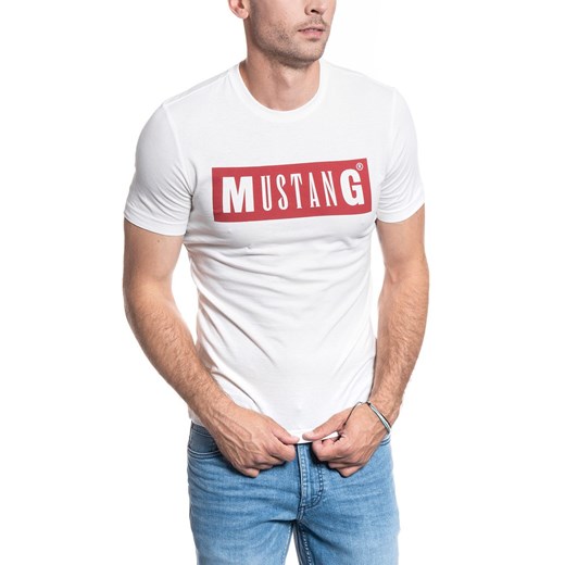MUSTANG TSHIRT Alex C LOGO Tee CLOUD DANCER 1009738 2020 ze sklepu YouNeedit.pl w kategorii T-shirty męskie - zdjęcie 180309564