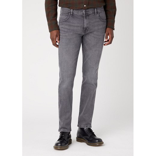 WRANGLER GREENSBORO MĘSKIE SPODNIE JEANSOWE IN SPACE W15Q29353 ze sklepu YouNeedit.pl w kategorii Jeansy męskie - zdjęcie 180310114
