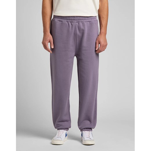 LEE SWEAT PANT WASHED PURPLE L74JPTTZ 112144535 ze sklepu YouNeedit.pl w kategorii Spodnie męskie - zdjęcie 180311484