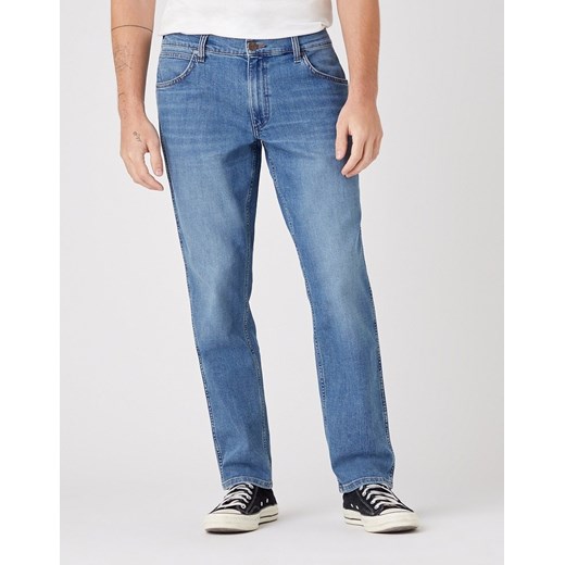 WRANGLER GREENSBORO MĘSKIE SPODNIE JEANSOWE DUSKY CLOUD W15QYJ38R 112145842 ze sklepu YouNeedit.pl w kategorii Jeansy męskie - zdjęcie 180315384