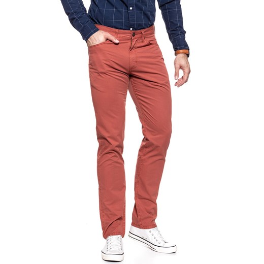 WRANGLER SPODNIE MĘSKIE GREENSBORO SPICE W15QLL89T ze sklepu YouNeedit.pl w kategorii Spodnie męskie - zdjęcie 180318320