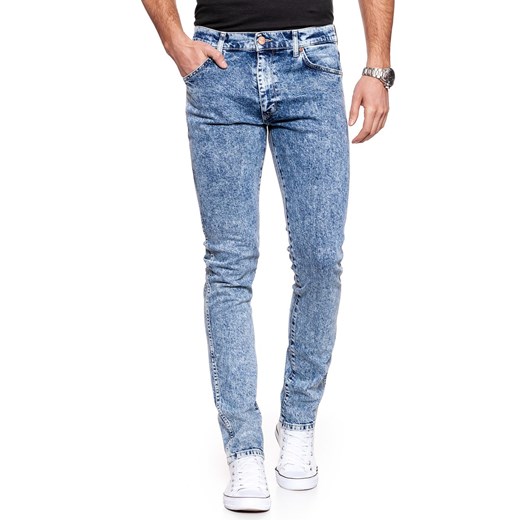 SPODNIE MĘSKIE WRANGLER LARSTON GLACE BLUE W18SFK18A 112127481 ze sklepu YouNeedit.pl w kategorii Jeansy męskie - zdjęcie 180320610