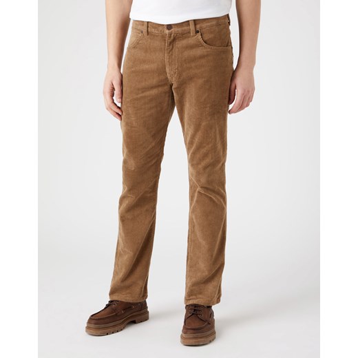 WRANGLER GREENSBORO MĘSKIE SPODNIE SZTRUKSOWE BISCUIT W15QA2012 112319942 ze sklepu YouNeedit.pl w kategorii Spodnie męskie - zdjęcie 180324540