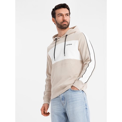 Bawełniana męska bluza z kapturem z kontrastującymi elementami - beżowa V2 OM-SSNZ-0225 ze sklepu ombre w kategorii Bluzy męskie - zdjęcie 180324840
