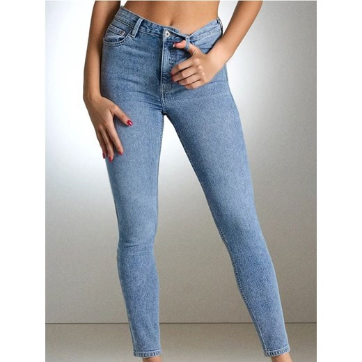 Sinsay - Jeansy high waist skinny - niebieski ze sklepu Sinsay w kategorii Jeansy damskie - zdjęcie 180326740