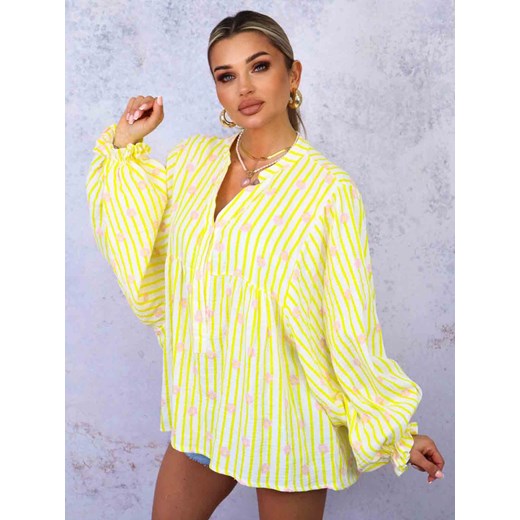 BLUZKA KOSZULOWA OVERSIZE W PASKI I KWIATY- ŻÓŁTA ze sklepu olika.com.pl w kategorii Koszule damskie - zdjęcie 180333054