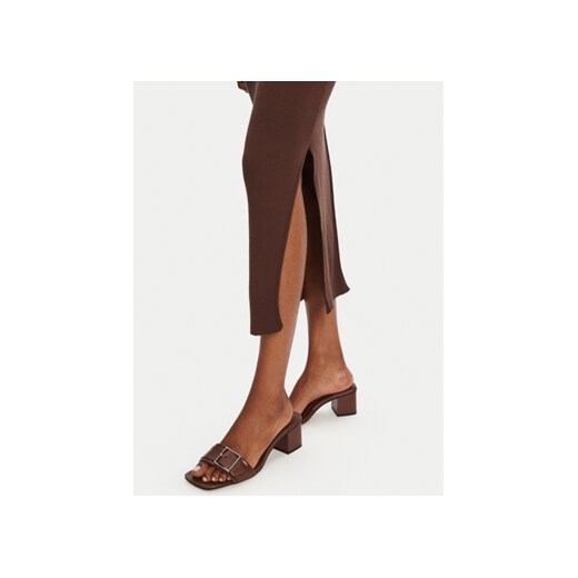 Patrizia Pepe Sukienka dzianinowa 2A2873/K258-B825 Brązowy Regular Fit Patrizia Pepe I MODIVO