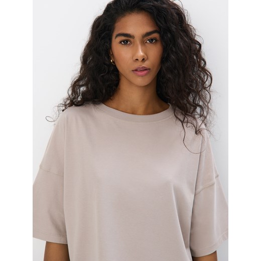 Mohito - Bawełniany beżowy t-shirt - beżowy ze sklepu Mohito w kategorii Bluzki damskie - zdjęcie 180339830