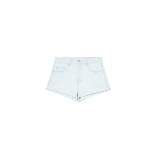 Cropp - Jasne jeansowe szorty z postrzępionymi nogawkami - błękitny ze sklepu Cropp w kategorii Szorty - zdjęcie 180339872