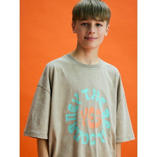 Reserved - T-shirt oversize - beżowy ze sklepu Reserved w kategorii T-shirty chłopięce - zdjęcie 180340040