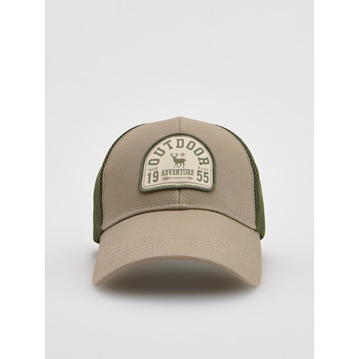 Reserved - Czapka trucker z naszywką - beżowy ze sklepu Reserved w kategorii Czapki z daszkiem męskie - zdjęcie 180340044