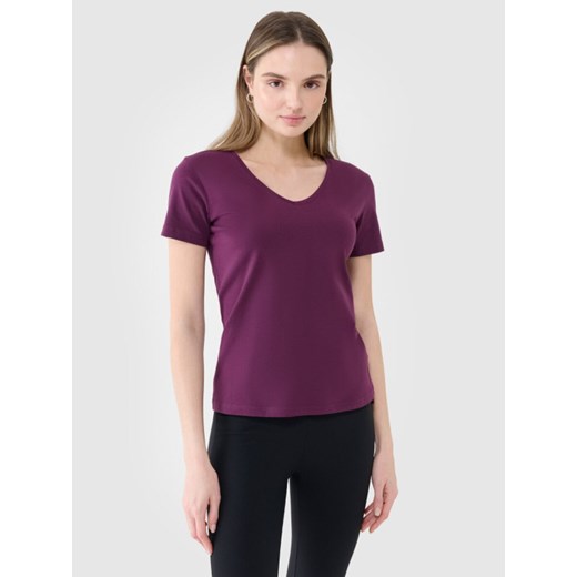 Damski t-shirt basic 4F 4FWSS25TTSHF1990 - fioletowy ze sklepu Sportstylestory.com w kategorii Bluzki damskie - zdjęcie 180356330