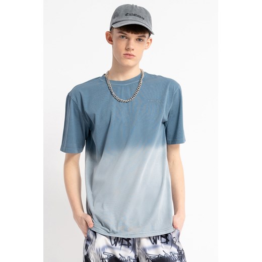 Niebieski t-shirt z efektem ombre, rozmiar - 140, kolor - niebieski ze sklepu REPORTER w kategorii T-shirty chłopięce - zdjęcie 180379472