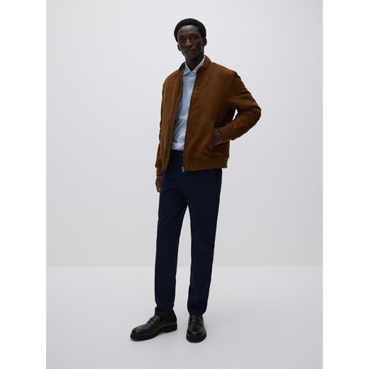 Reserved - Spodnie chino slim fit - granatowy ze sklepu Reserved w kategorii Spodnie męskie - zdjęcie 180387203