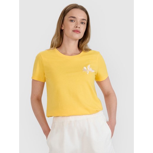 Damski t-shirt z nadrukiem 4F 4FRSS25TTSHF2693 - żółty ze sklepu Sportstylestory.com w kategorii Bluzki damskie - zdjęcie 180392414