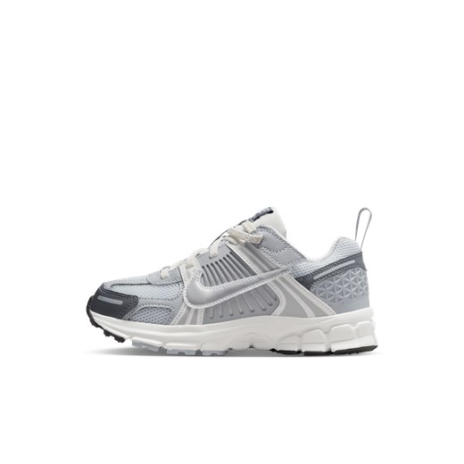 Buty sportowe dziecięce Nike wiązane