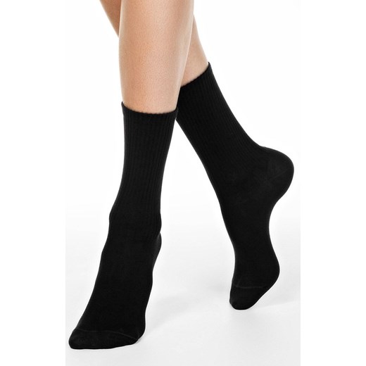 Długie czarne bawełniane skarpetki Active 8541, Kolor czarny, Rozmiar 36-38, Conte ze sklepu Intymna w kategorii Skarpetki damskie - zdjęcie 180401100