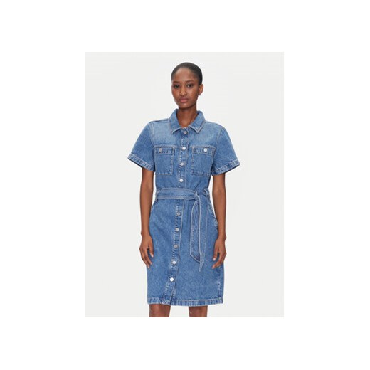 Tommy Hilfiger Sukienka jeansowa WW0WW44380 Niebieski Regular Fit ze sklepu MODIVO w kategorii Sukienki - zdjęcie 180401790