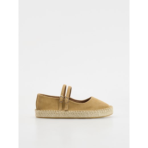 Reserved - Zamszowe espadryle - beżowy ze sklepu Reserved w kategorii Espadryle damskie - zdjęcie 180405213