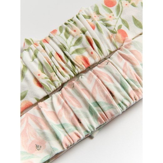 Reserved odzież dla niemowląt w kwiaty 