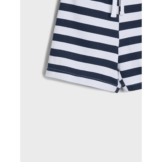 Sinsay - Szorty w paski wiązane w talii - wielobarwny Sinsay 140 Sinsay