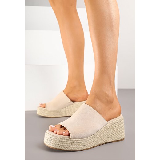 Beżowe Casualowe Klapki na Koturnie z Plecionki Idavenna ze sklepu born2be.pl w kategorii Espadryle damskie - zdjęcie 180414870