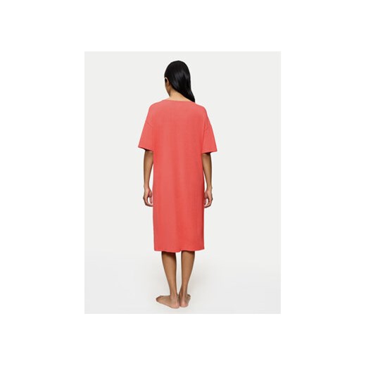 Triumph Koszula nocna Timeless Sensuality 10222628 Koralowy Relaxed Fit Triumph 36 MODIVO