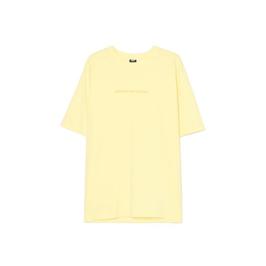 Cropp - Żółta koszulka z napisem - żółty ze sklepu Cropp w kategorii T-shirty męskie - zdjęcie 180429951