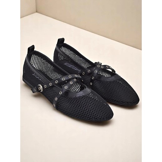 Czarne balerinki Royalfashion.pl bez zapięcia casual płaskie