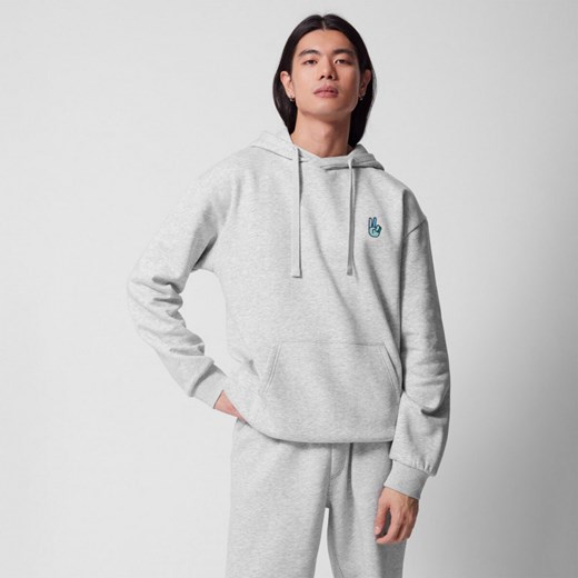 Męska bluza dresowa nierozpinana z kapturem Outhorn OTHWSS24TSWSM1165 - szara ze sklepu Sportstylestory.com w kategorii Bluzy męskie - zdjęcie 180442044