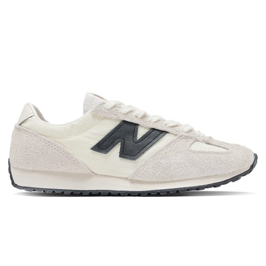Buty unisex New Balance U471AM – beżowe ze sklepu New Balance Poland w kategorii Buty sportowe męskie - zdjęcie 180447934