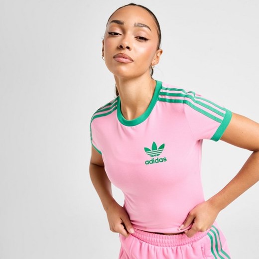 Bluzka damska Adidas na wiosnę w sportowym stylu 