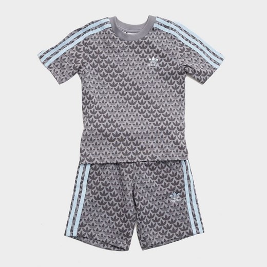ADIDAS KOMPLET $MONOGRM AOP T/SHT SET GRYB ze sklepu JD Sports  w kategorii Komplety chłopięce - zdjęcie 180454690