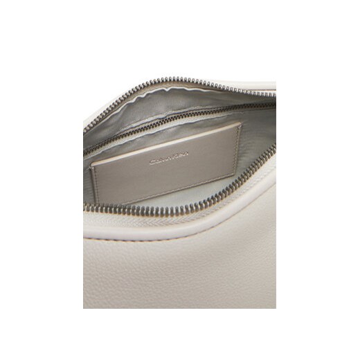 Torebka Calvin Klein Jeans Drop Small Shoulder Bag LV04K3082G Écru 00 MODIVO