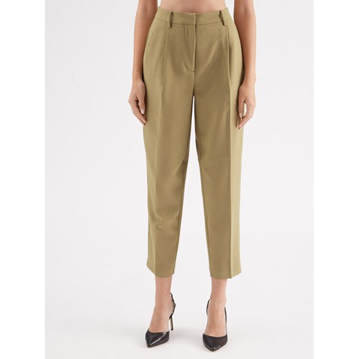 Bruuns Bazaar Spodnie materiałowe Cindy BBW2393 Zielony Loose Fit ze sklepu MODIVO w kategorii Spodnie damskie - zdjęcie 181041062