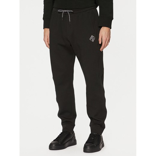 Armani Exchange Spodnie dresowe XM000230 AF10818 UB001 Czarny Regular Fit ze sklepu MODIVO w kategorii Spodnie męskie - zdjęcie 181047054