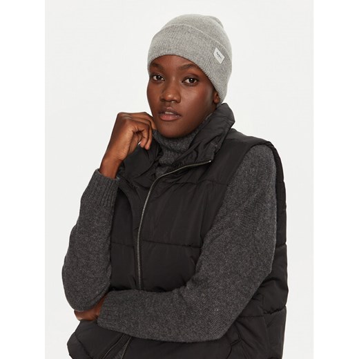 Pepe Jeans Czapka PL040360 Szary ze sklepu MODIVO w kategorii Czapki zimowe damskie - zdjęcie 181052690