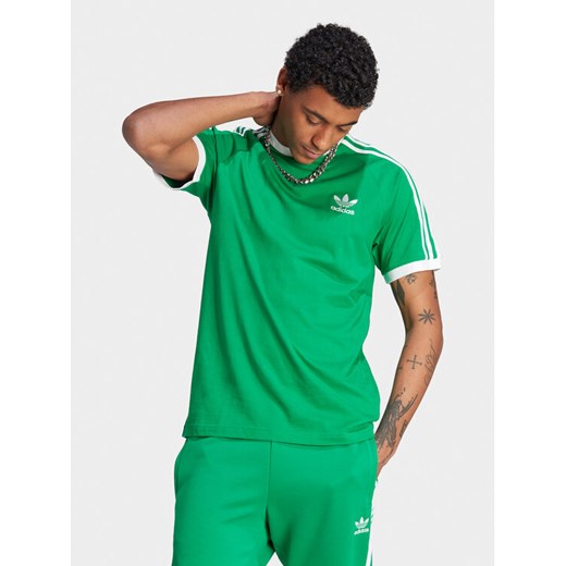 adidas T-Shirt adicolor Classics 3-Stripes IM0410 Zielony Slim Fit ze sklepu MODIVO w kategorii T-shirty męskie - zdjęcie 181064954