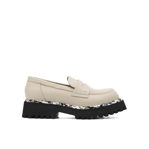 Rage Age Loafersy CLERMONT-50102 Beżowy ze sklepu MODIVO w kategorii Lordsy damskie - zdjęcie 181078344