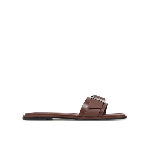 Calvin Klein Klapki Flat Slide W/Buckle - Lth HW0HW02490 Brązowy ze sklepu MODIVO w kategorii Klapki damskie - zdjęcie 181114282